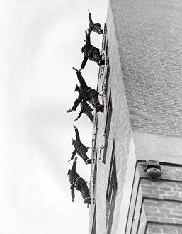 Images Dated 11th October 2011: NFS (London Region) fire brigade display at Lambeth, WW2