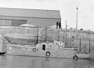 Blackfriars Prints: NFS (London Region) fireboat at Grays, near Tilbury, WW2