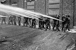 NFS (London Region) water relay exercise, WW2