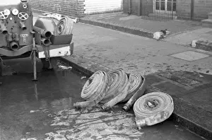 NFS training / instructional photo, the use of hose, WW2