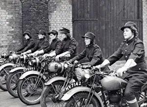 Despatch Prints: NFS women in dispatch rider training, WW2
