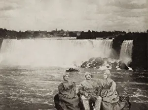 Niagara Falls, studio mock-up
