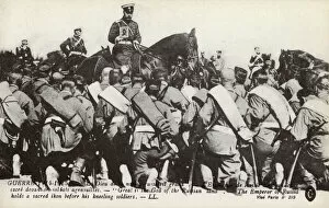 Nicolas Collection: Nicolas II and Kneeling troops - WWI