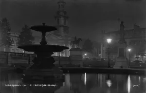 Ambiance Prints: Night in Trafalgar Square