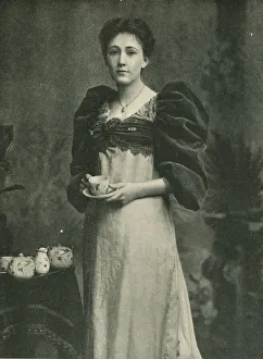 Aunt Collection: Nina Boucicault in Charleys Aunt