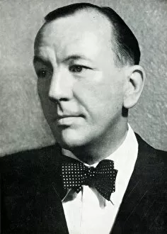 Bowtie Gallery: Noel Coward, playwright, composer, director, performer