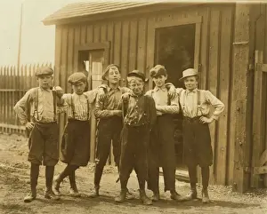 Riley Prints: Noon hour at Obear-Nestor Glass Co. East. St. Louis, Ill