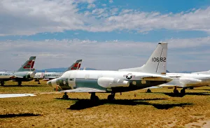 Davis Monthan Prints: North American CT-39A Sabreliner 61-0682