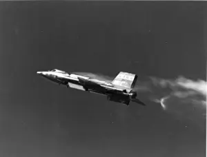 North American X-15 56-6672 in flight
