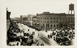 Minnesota Prints: North Broadway Avenue, Albert Lea, Minnesota, USA