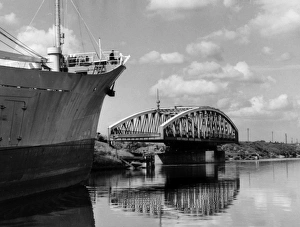 Warrington Gallery: Northwich Swing Bridge