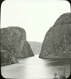 Portal Prints: Norway - Portal- Suldal