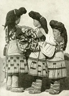 Nosu girls with large hairstyles, China, East Asia