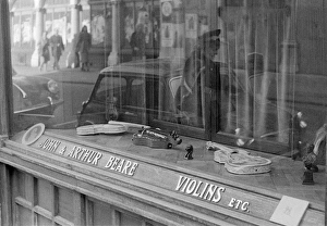 Images Dated 9th October 2017: Notice Board - Personal Services - Soho, London
