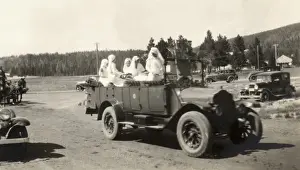Nuns in charabanc
