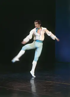NUREYEV, Rudolf