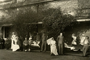 Nurses & Patients, Front Verandah, Quex Park Nurses & Patients, Front Verandah, Quex Park