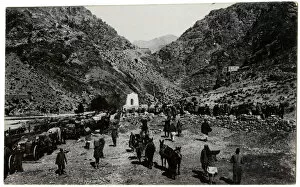 Frontier Gallery: NWFP - Khyber Pass - Supplies taken to Fort Maud