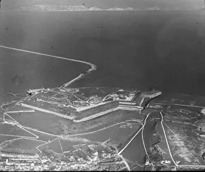 Simmonds Prints: O E Simmonds aerial view of Portland quaries and prison