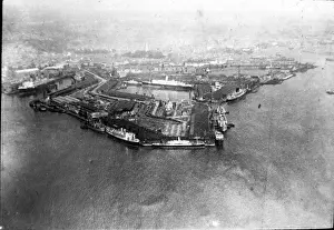O E Simmonds aerial view of Southampton Docks