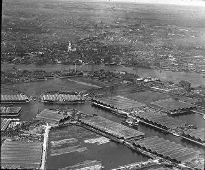 O E Simmonds aerial view of Surrey Docks London