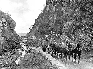Coaches Prints: Oban Pass of Melfort Victorian period