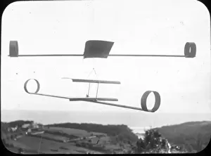 Objects used in soaring experiments
