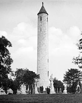 Photo Prints: O'Connell's Monument, Dublin, Ireland- Victorian period