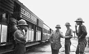 Uganda Prints: Officers en route to convalescent home, East Africa, WW1