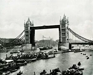 Images Dated 30th June 2021: Official opening of Tower Bridge, London, 30 June 1894