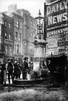 C1880 Prints: Old Aldgate Pump, London, c. 1880