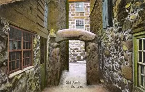 Alleyway Gallery: Old Arch - St. Ives, Cornwall