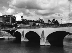 Viaducts Prints: Old Carmarthen Bridge