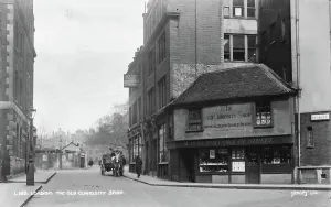 Cultural Prints: The Old Curiosity Shop, London