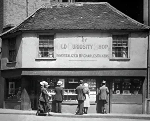 Images Dated 26th June 2019: The Old Curiosity Shop, London, early 1900s