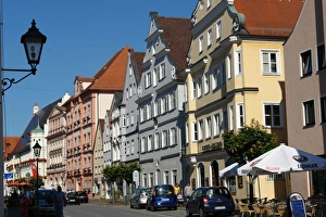 Images Dated 21st June 2008: Old houses in Dillingen, Bavaria, Germany