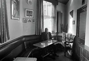 Royalist Gallery: Old man in Stoke pub - 2
