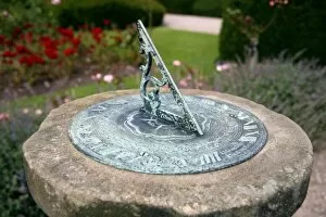 Dials Gallery: Old sundial