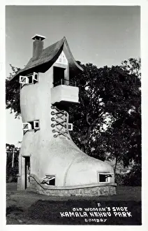 Malabar Prints: Old Woman's Shoe, Kamala Nehru Park, Mumbai, India