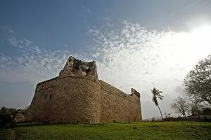 Images Dated 22nd February 2011: Omani Fortress - built at the beginning of the 16th century