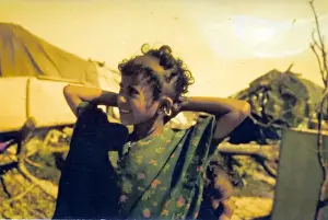 Easterni Prints: Omani girl smiling in Oman