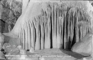 Formations Prints: The Organ Pipes in King Solomon's Temple