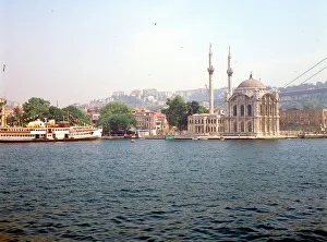 Bosphorus Prints: Ortaky shoreline