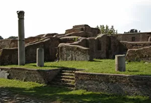 Images Dated 5th April 2009: Ostia Antica. Curia