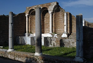 Images Dated 5th April 2009: Ostia Antica. House of Cupid and Psyche