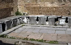 Ostia Antica. Latrine