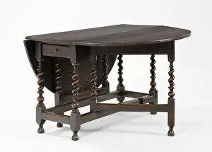 Stuart Collection: Table
