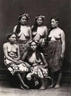 Pacific Islands, Oceania: portrait of young women