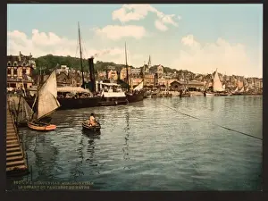 Packet boat leaving Joinville Quay, Trouville, France