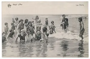 %unrestricted Prints: Paddling at Heyst